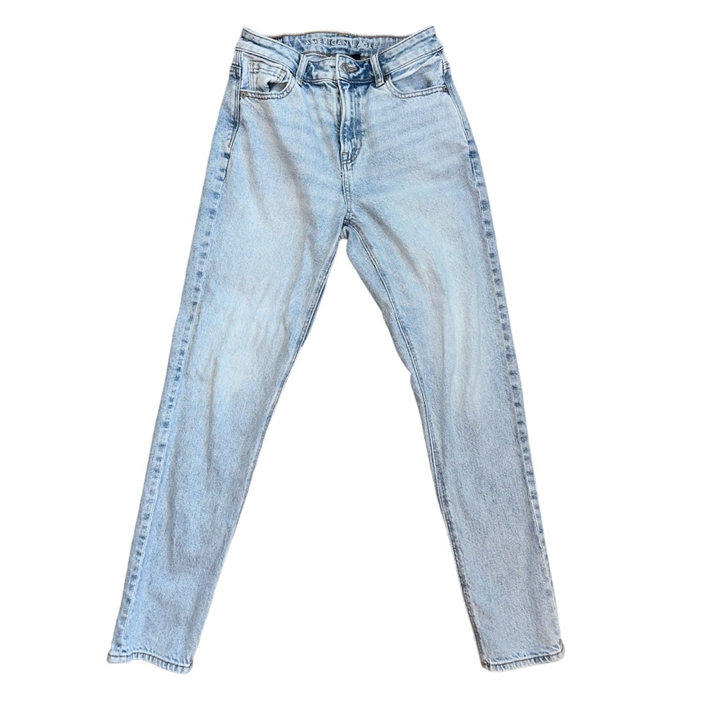 American Eagle Outfitters blue jeans